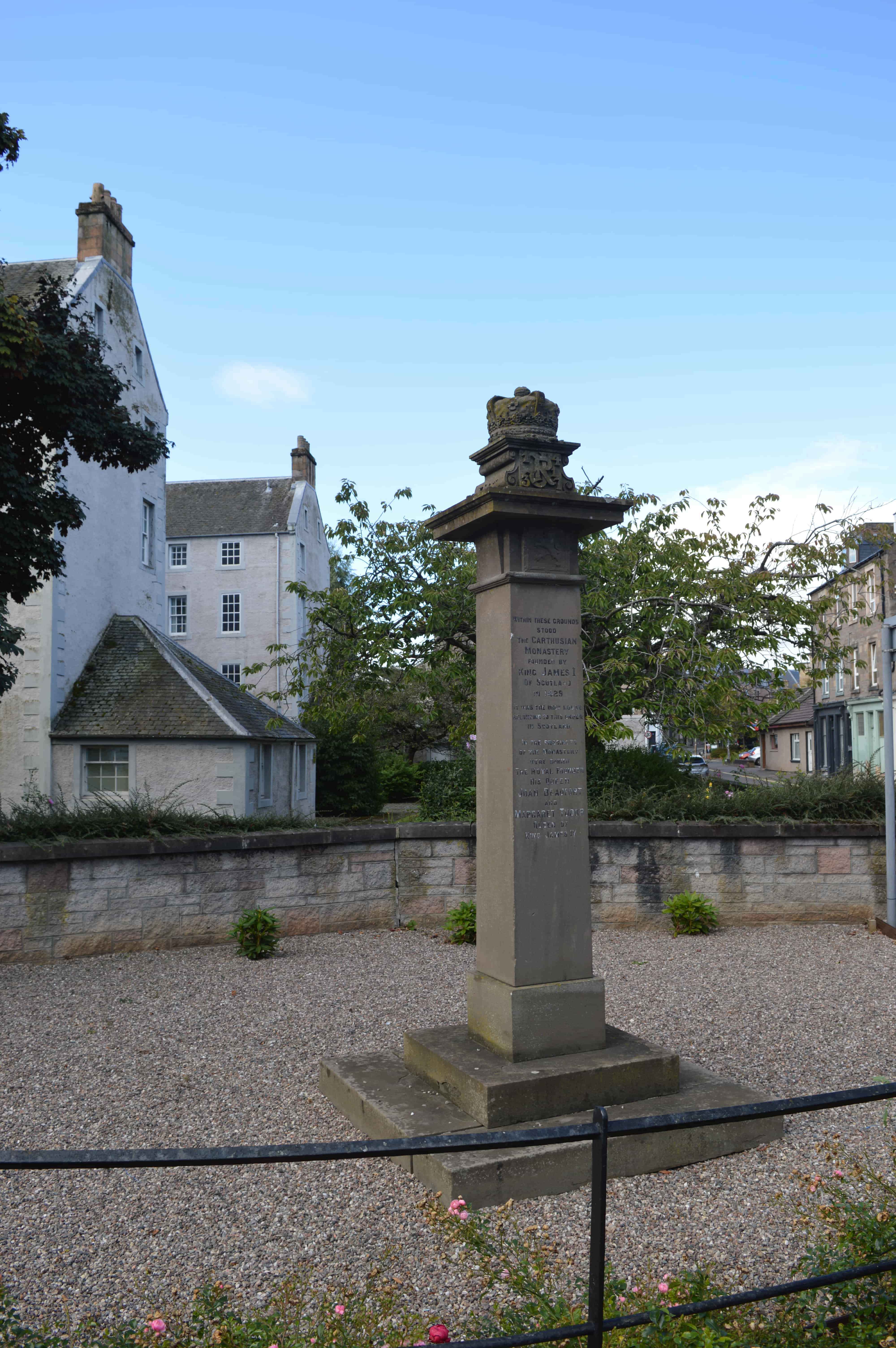 Perth Charterhouse Monument Portrait (C)Socants
