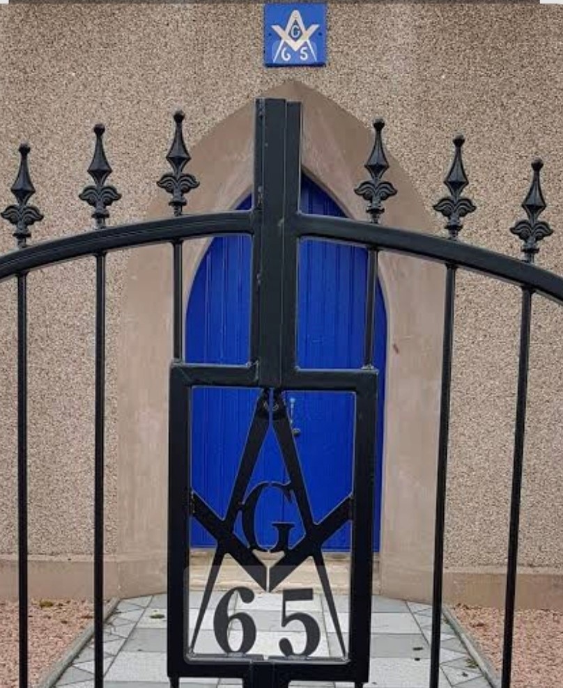 KM Masonic Lodge 65 Gate
