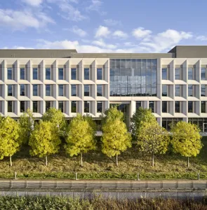 Picture of University of Edinburgh: Usher Building and Institute for Regeneration and Repair