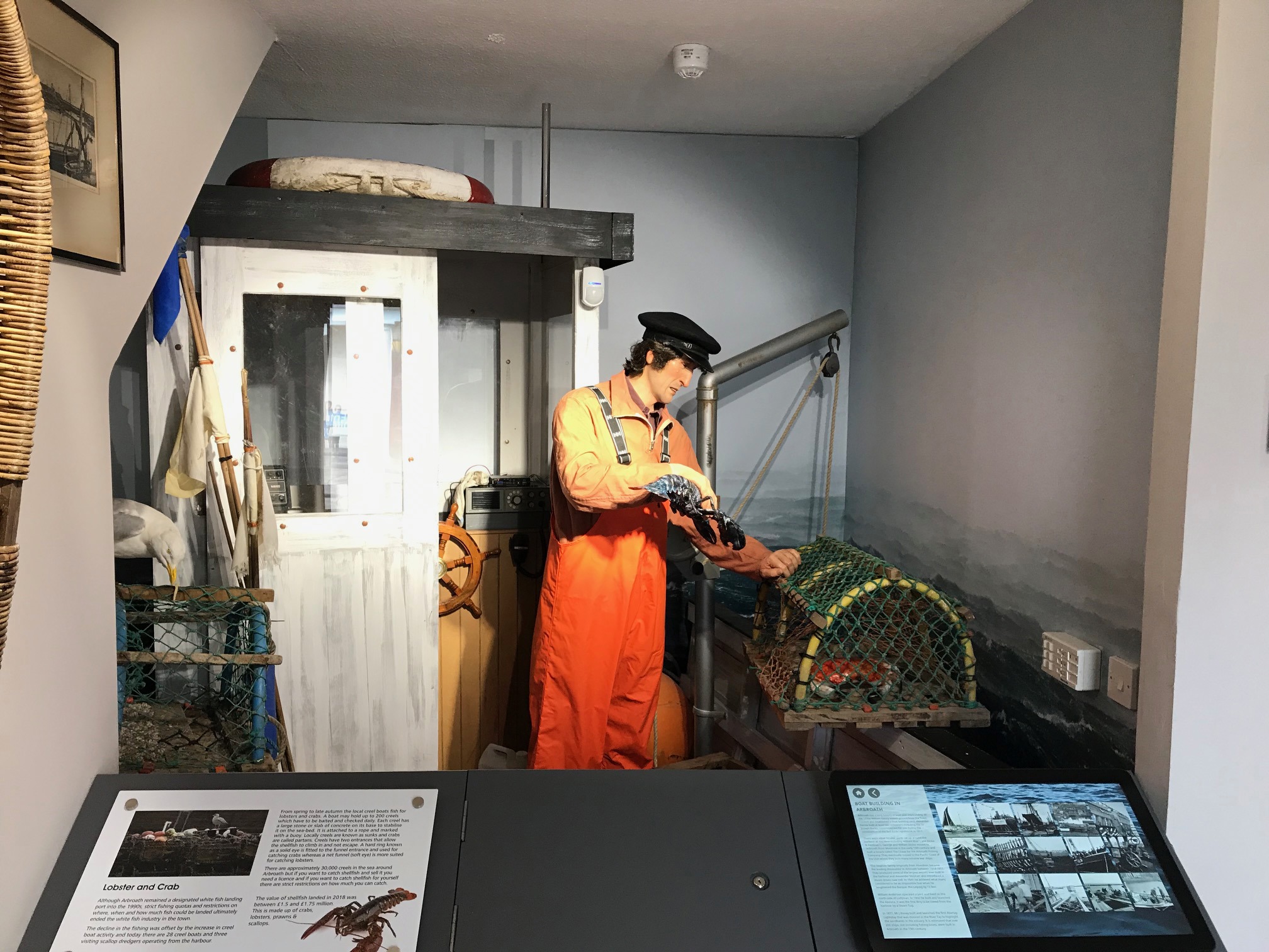 Fishing Diorama Display STM.2658