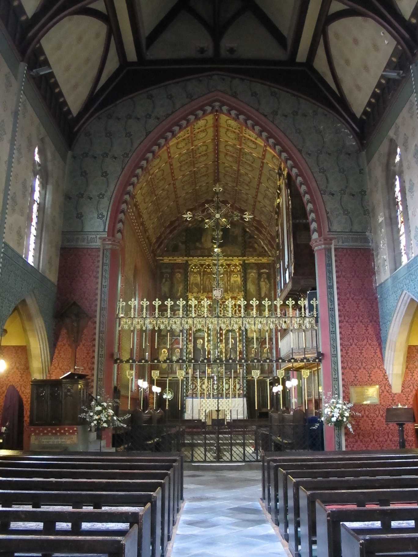 st-salvadors-church.jpg