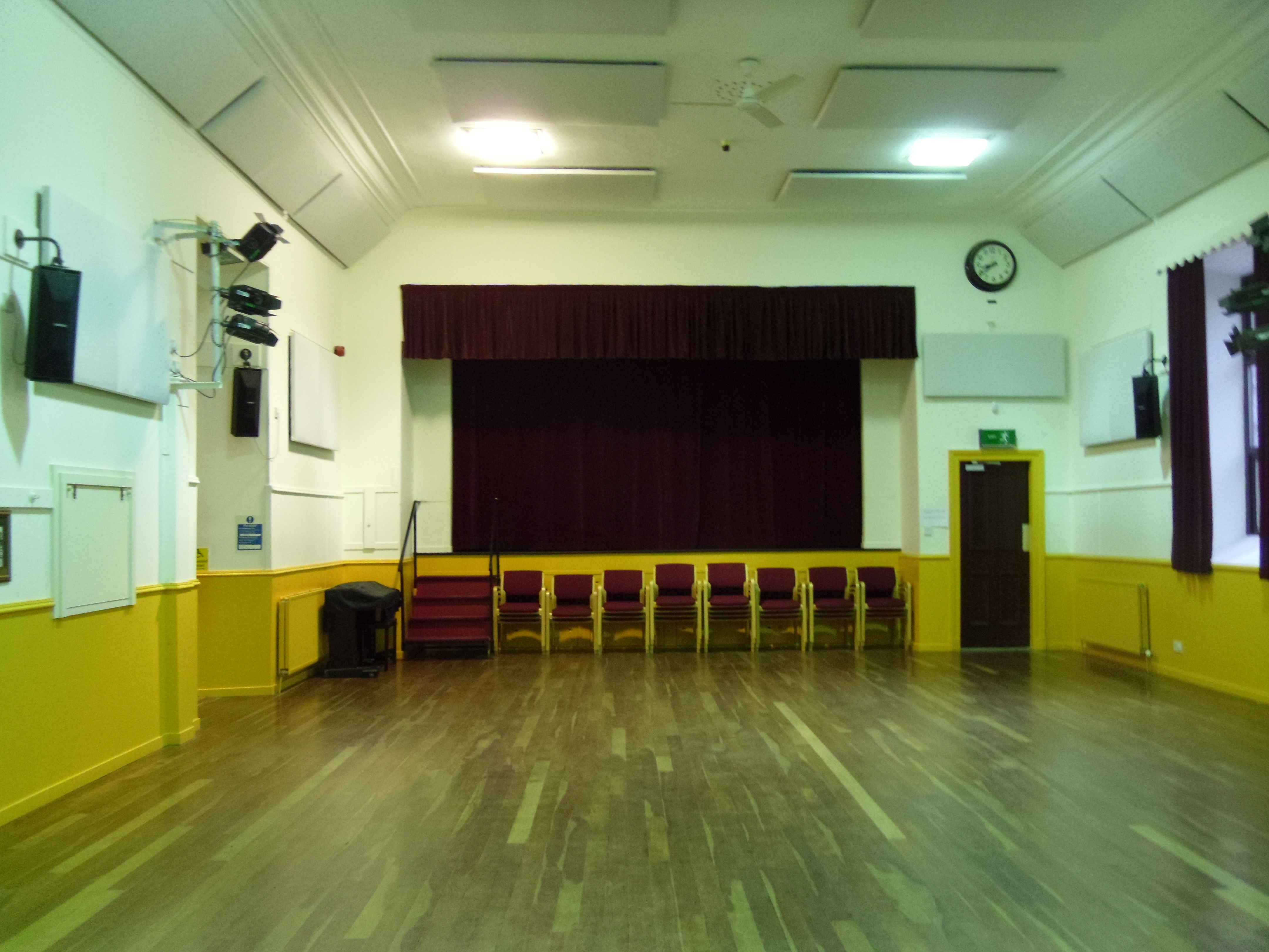 G Kemnay Village Hall SAM 3205