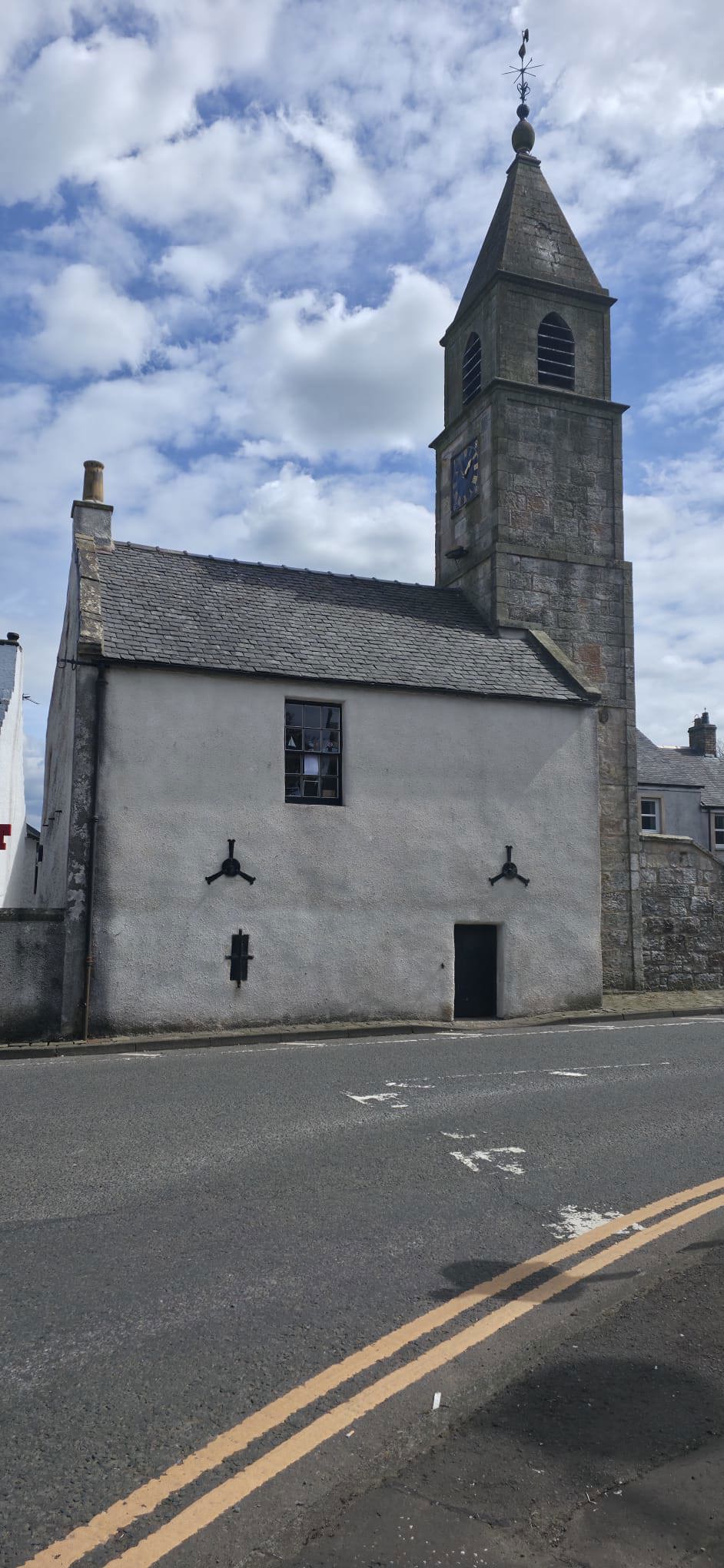Kilmaurs Jougs 3