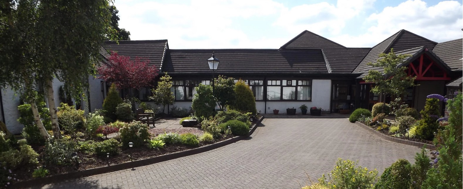 Svh Front Entrance (1)