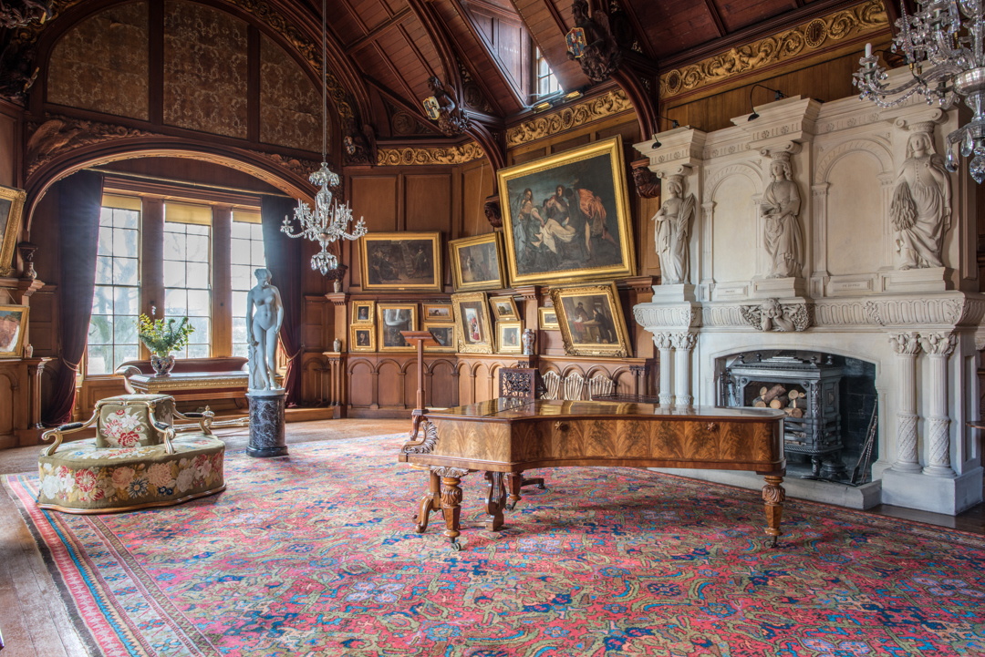 picturegalleryhospitalfield_lanceaikmangreen.jpg
