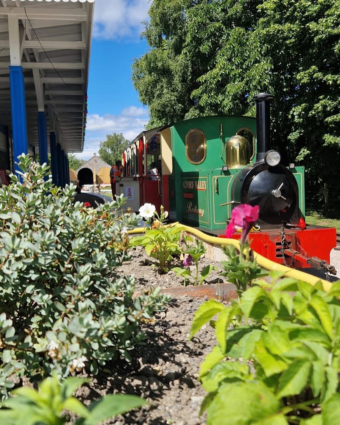 M Alford Valley Community Railway James Gordon In Station