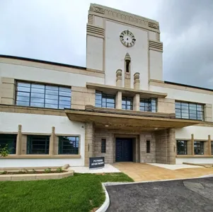 Picture of Poynder Apartments, Kelso (Former Kelso High School)