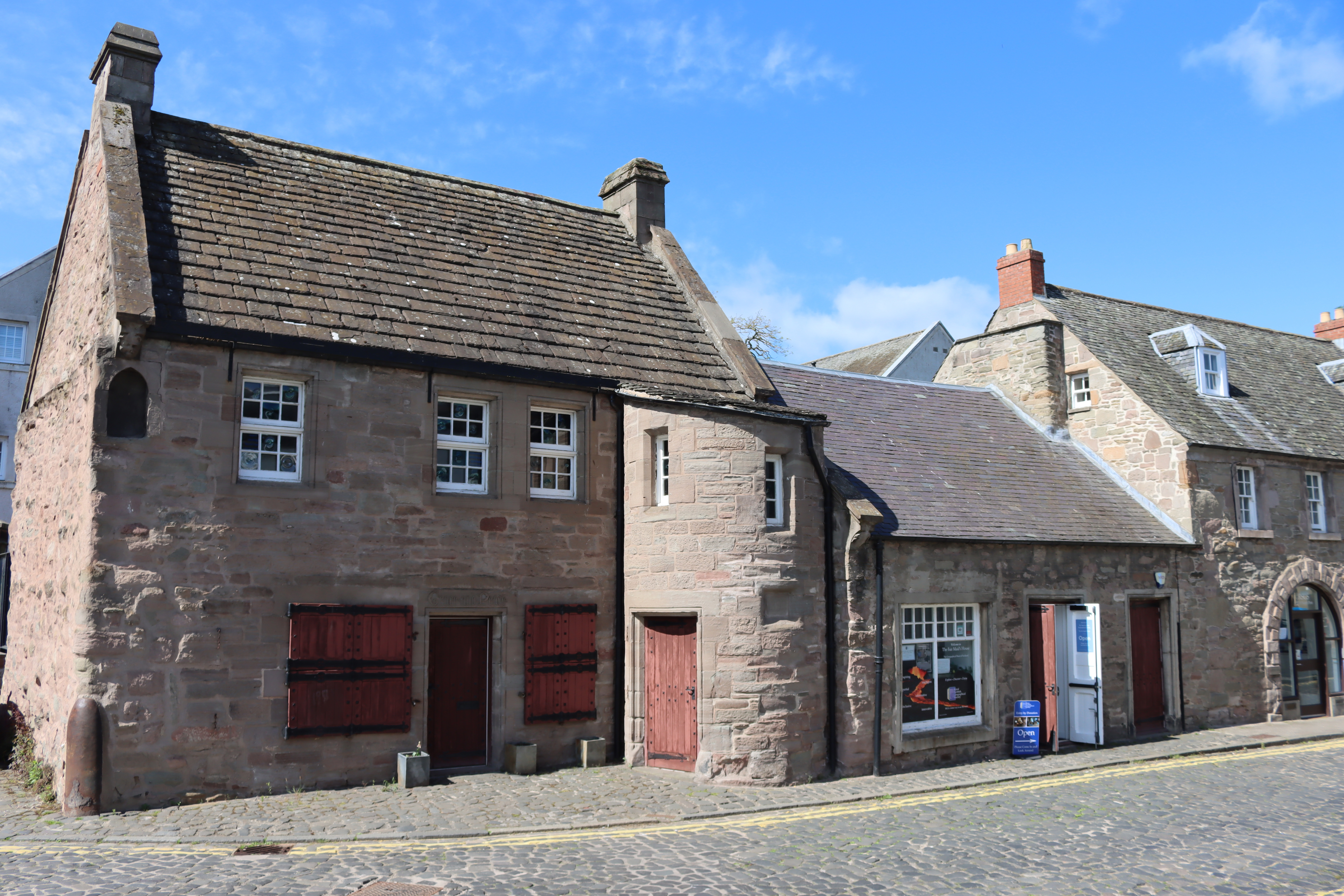 Fair Maid's House