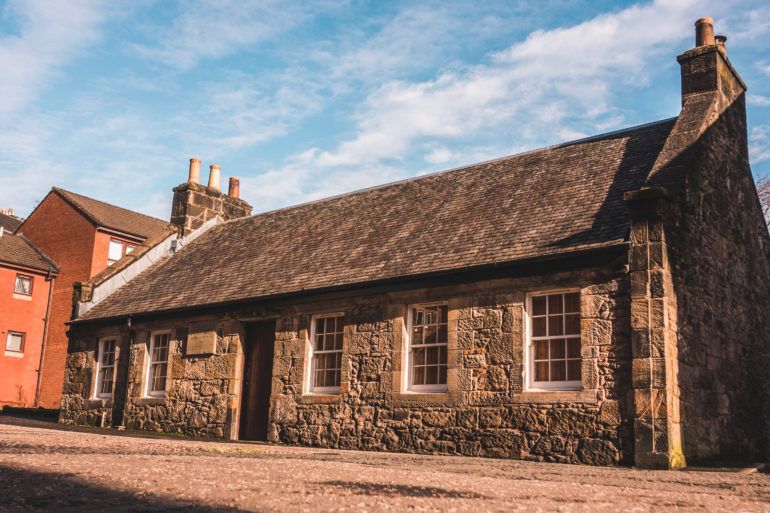 Tannahill Cottage Outside 770X513