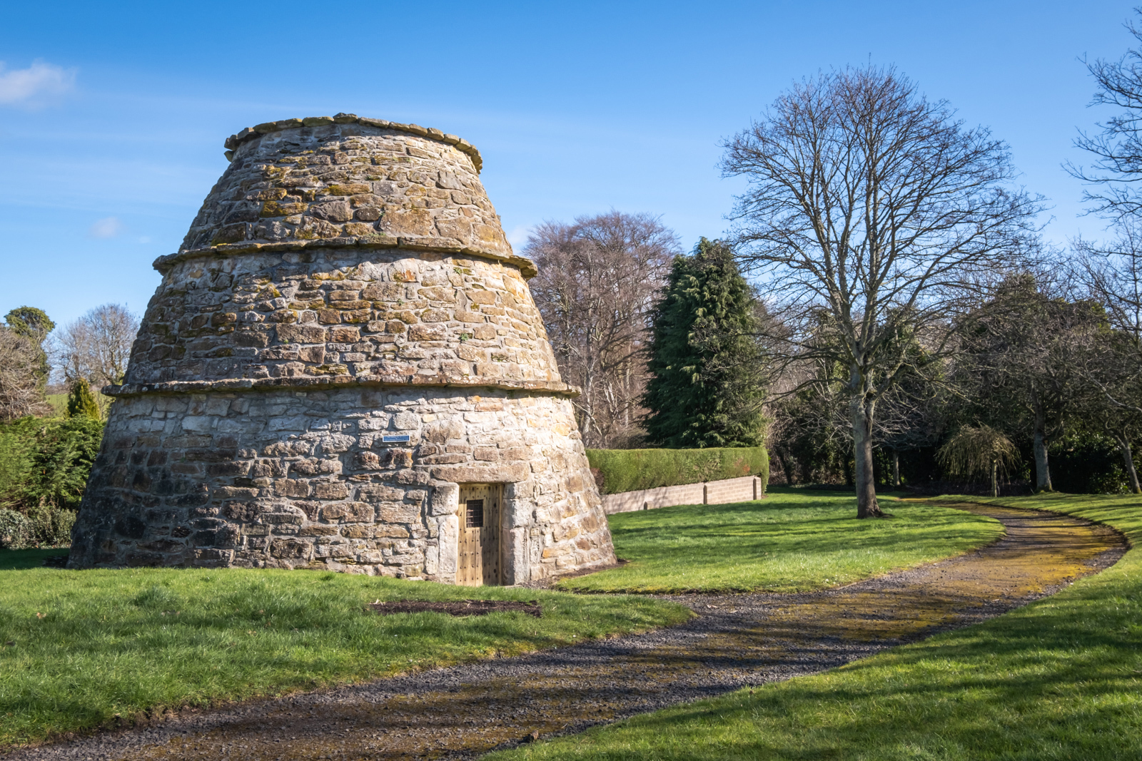 Doocot Web 1